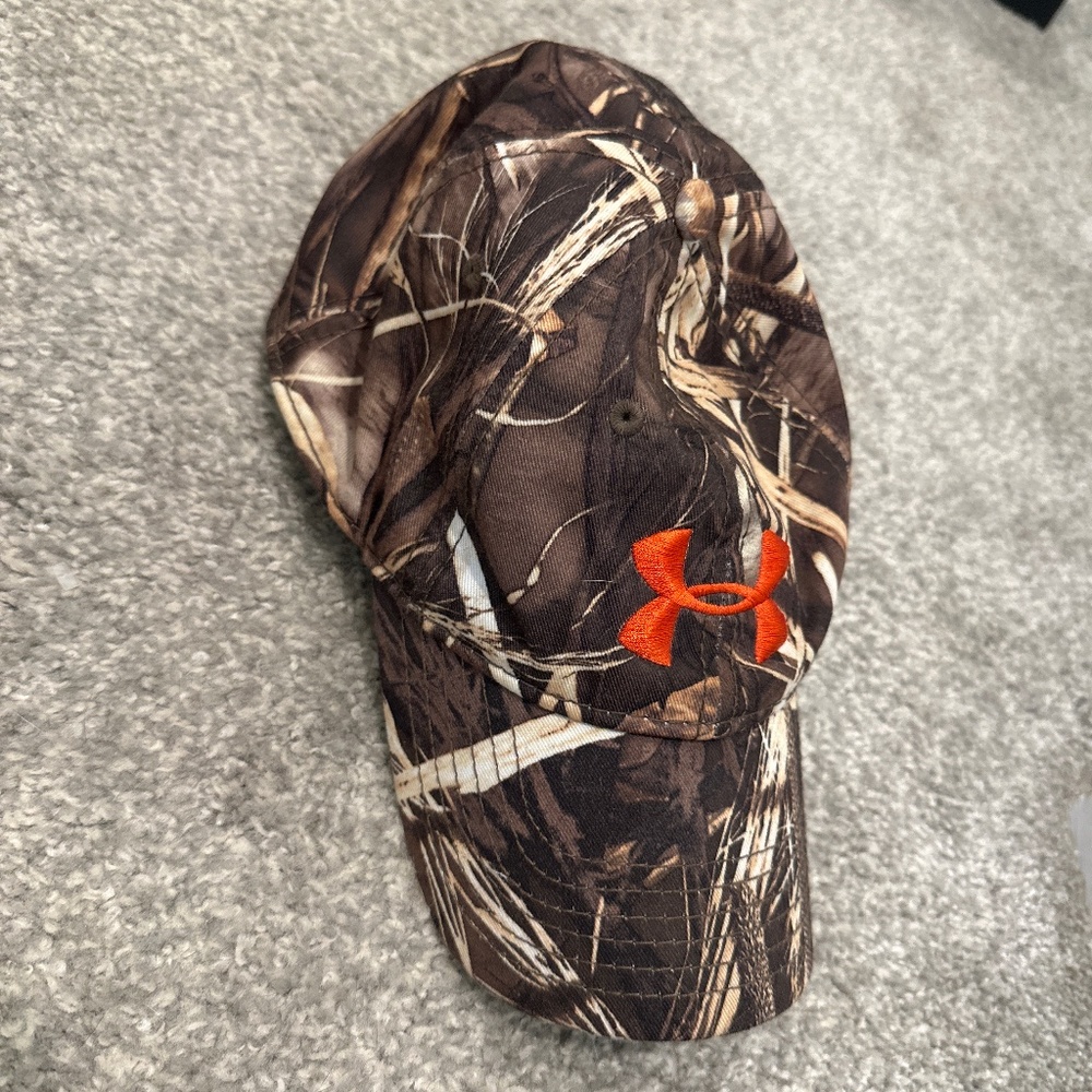 Men’s Under Armor Camo Hat